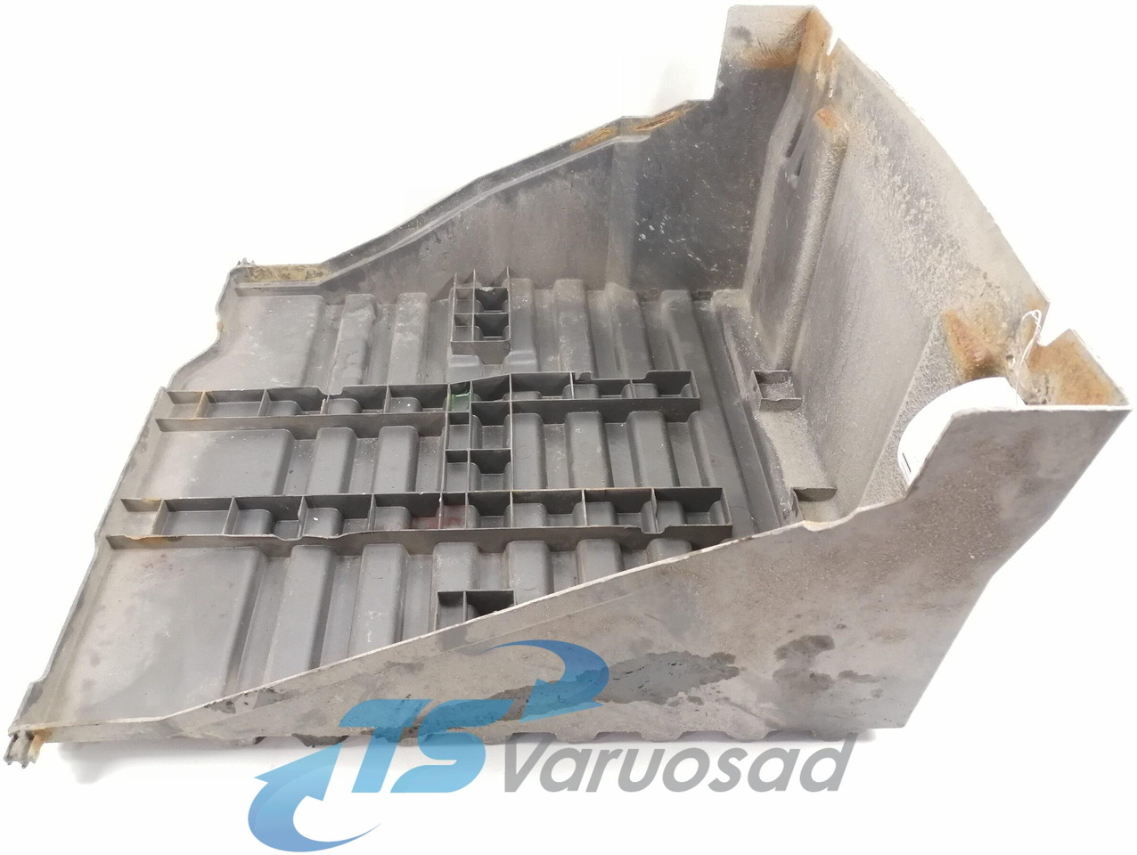 Scania Battery cover 1779507 - Akumulator za Kamion: slika Scania Battery cover 1779507 - Akumulator za Kamion Scania Battery cover 1779507 - Akumulator za Kamion: slika Scania Battery cover 1779507 - Akumulator za Kamion