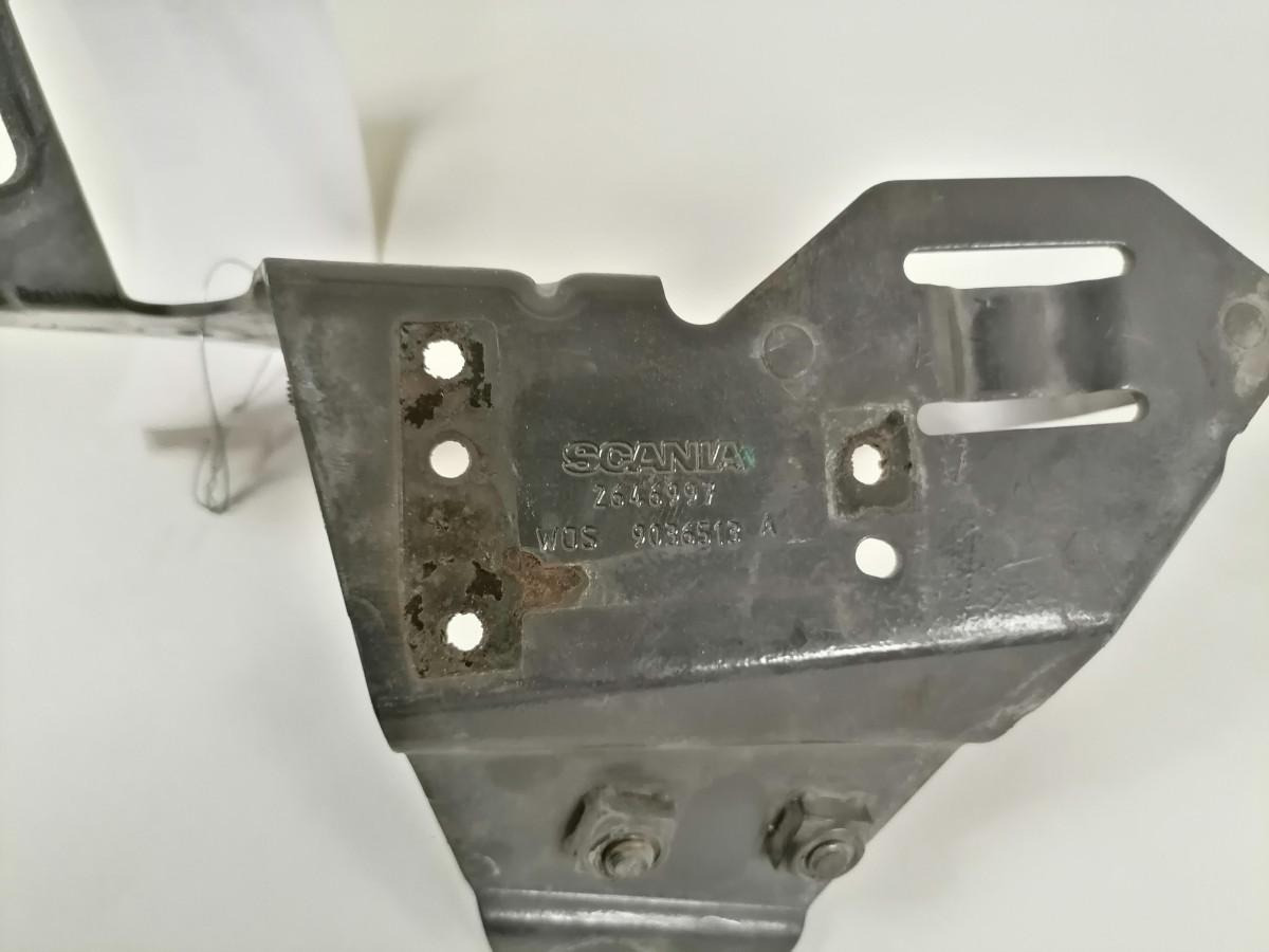 Scania Bracket 2646997 - Okvir/ Šasija za Kamion: slika Scania Bracket 2646997 - Okvir/ Šasija za Kamion Scania Bracket 2646997 - Okvir/ Šasija za Kamion: slika Scania Bracket 2646997 - Okvir/ Šasija za Kamion