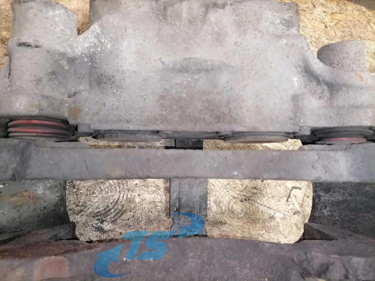 Scania Brake caliper 1946326 - Dijelovi kočnica za Kamion: slika Scania Brake caliper 1946326 - Dijelovi kočnica za Kamion Scania Brake caliper 1946326 - Dijelovi kočnica za Kamion: slika Scania Brake caliper 1946326 - Dijelovi kočnica za Kamion
