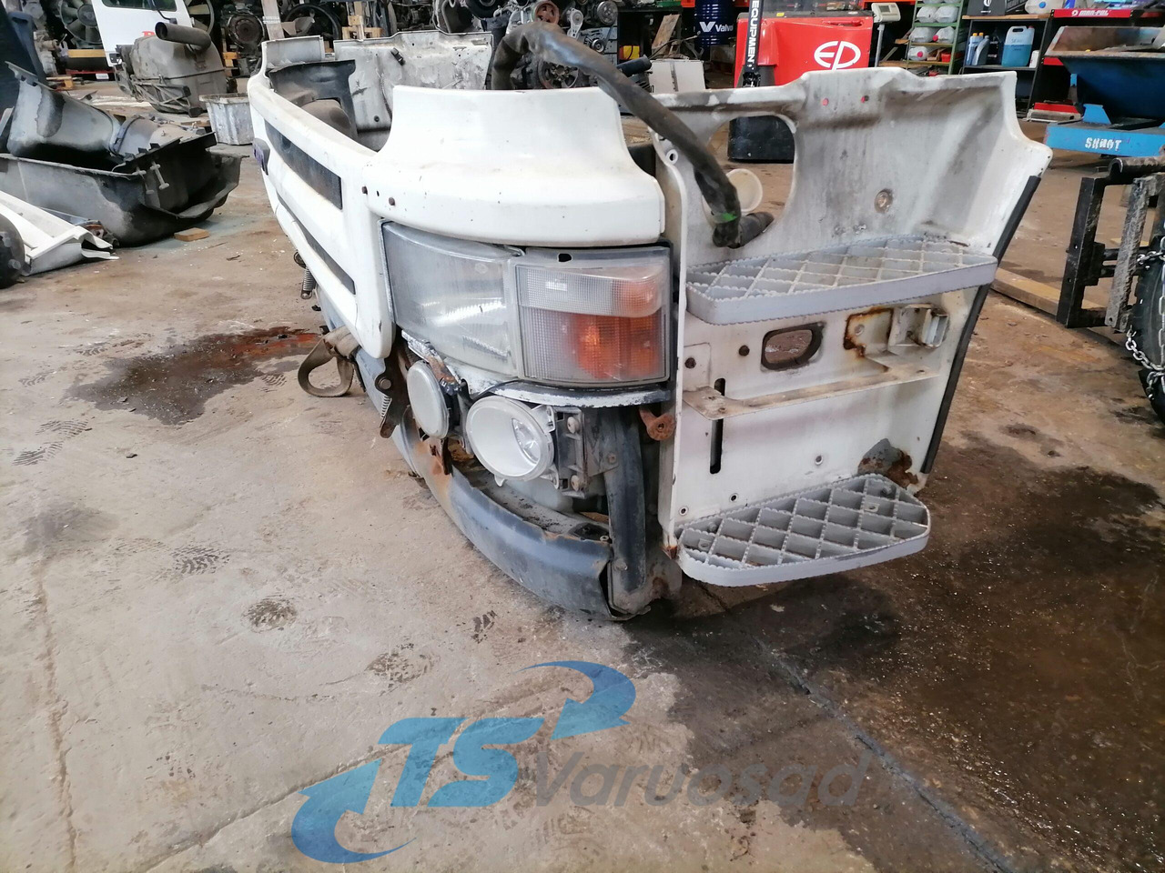 Scania Bumper 1422843 - Branik za Kamion: slika Scania Bumper 1422843 - Branik za Kamion Scania Bumper 1422843 - Branik za Kamion: slika Scania Bumper 1422843 - Branik za Kamion