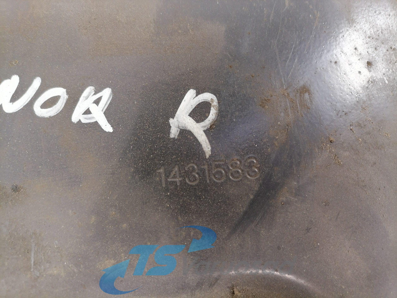Scania Bumper bracket 1431583 - Branik za Kamion: slika Scania Bumper bracket 1431583 - Branik za Kamion Scania Bumper bracket 1431583 - Branik za Kamion: slika Scania Bumper bracket 1431583 - Branik za Kamion