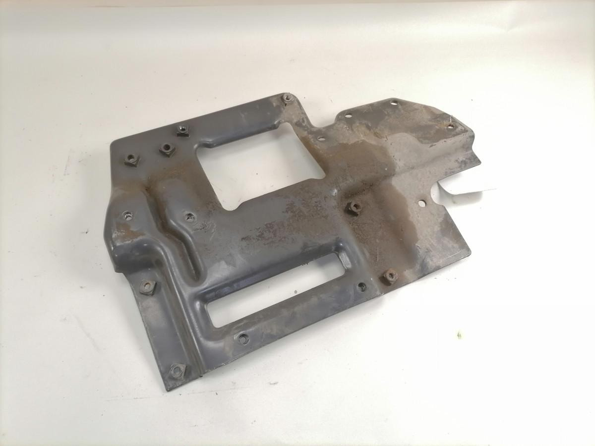Scania Bumper bracket 1915256 - Branik za Kamion: slika Scania Bumper bracket 1915256 - Branik za Kamion Scania Bumper bracket 1915256 - Branik za Kamion: slika Scania Bumper bracket 1915256 - Branik za Kamion