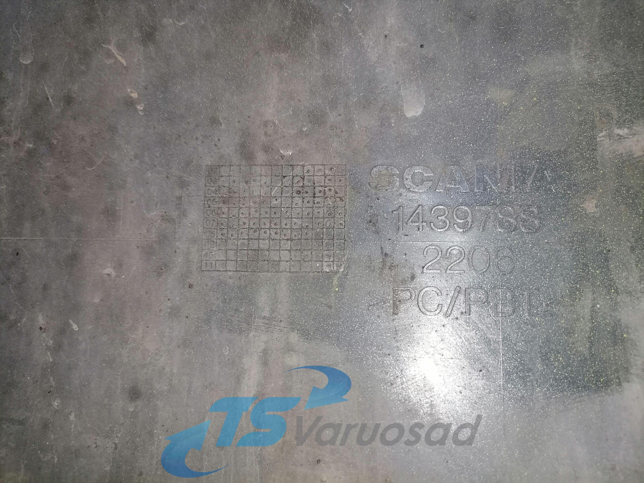 Scania Bumper cover 1439788 - Kut branika za Kamion: slika Scania Bumper cover 1439788 - Kut branika za Kamion Scania Bumper cover 1439788 - Kut branika za Kamion: slika Scania Bumper cover 1439788 - Kut branika za Kamion