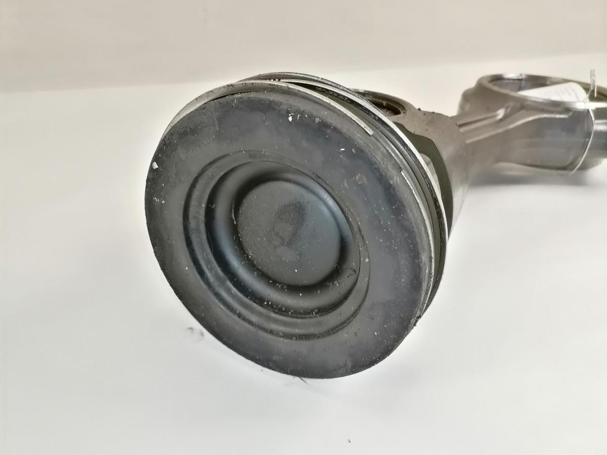 Scania Connecting rod + piston 2428219 - Klip/ Prsten/ Čahura za Kamion: slika Scania Connecting rod + piston 2428219 - Klip/ Prsten/ Čahura za Kamion Scania Connecting rod + piston 2428219 - Klip/ Prsten/ Čahura za Kamion: slika Scania Connecting rod + piston 2428219 - Klip/ Prsten/ Čahura za Kamion