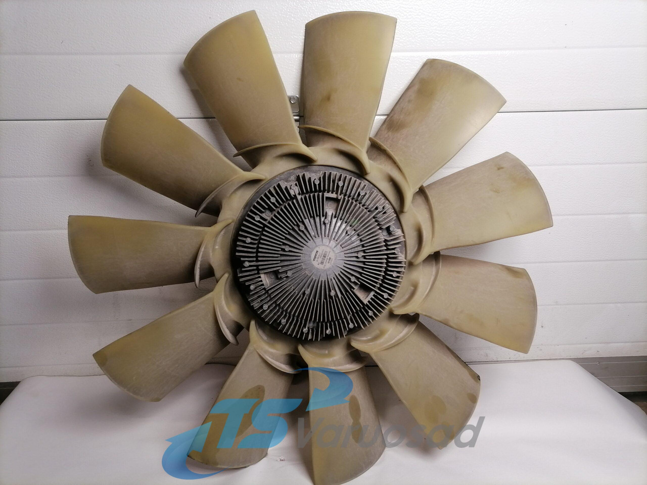 Scania Cooling fan 1763618 - Ventilator za Kamion: slika Scania Cooling fan 1763618 - Ventilator za Kamion Scania Cooling fan 1763618 - Ventilator za Kamion: slika Scania Cooling fan 1763618 - Ventilator za Kamion
