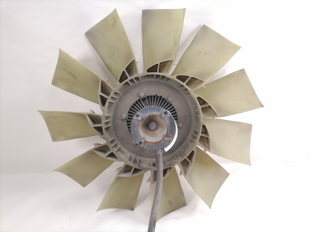 Scania Cooling fan 2078557 - Ventilator za Kamion: slika Scania Cooling fan 2078557 - Ventilator za Kamion Scania Cooling fan 2078557 - Ventilator za Kamion: slika Scania Cooling fan 2078557 - Ventilator za Kamion