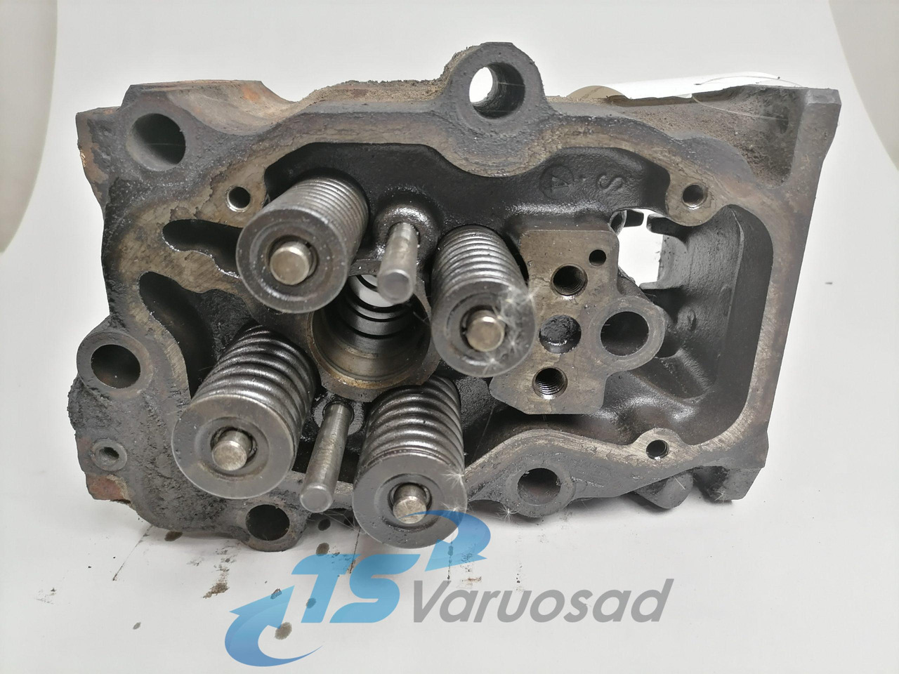 Scania Cylinder head, HPI 1522361 - Glava cilindra za Kamion: slika Scania Cylinder head, HPI 1522361 - Glava cilindra za Kamion Scania Cylinder head, HPI 1522361 - Glava cilindra za Kamion: slika Scania Cylinder head, HPI 1522361 - Glava cilindra za Kamion