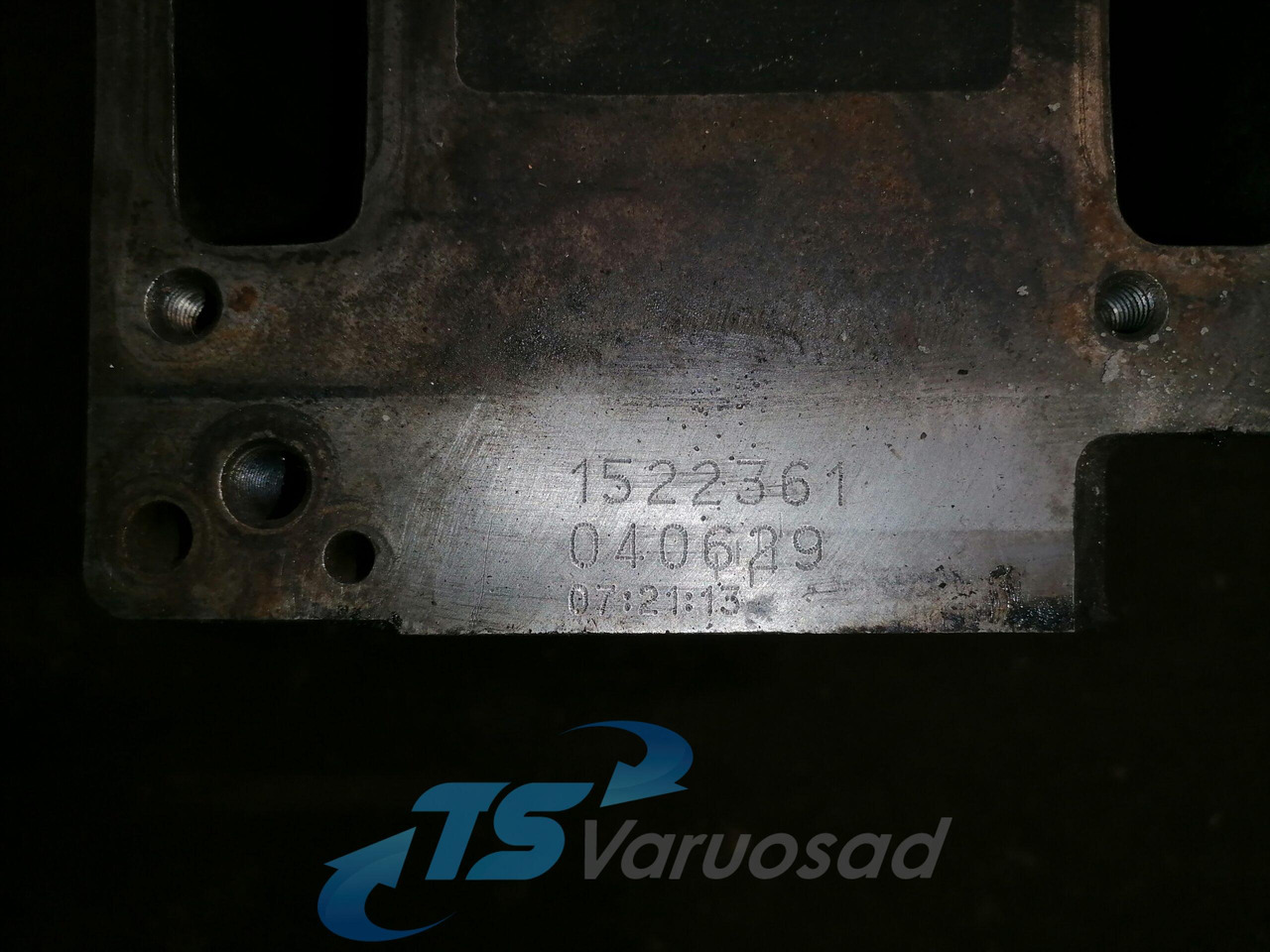 Scania Cylinder head, HPI 1522361 - Glava cilindra za Kamion: slika Scania Cylinder head, HPI 1522361 - Glava cilindra za Kamion Scania Cylinder head, HPI 1522361 - Glava cilindra za Kamion: slika Scania Cylinder head, HPI 1522361 - Glava cilindra za Kamion