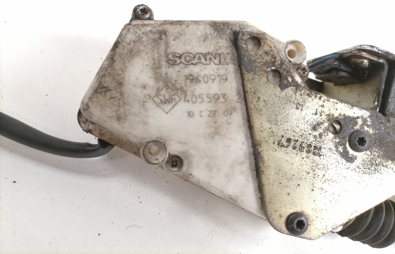 Scania Door lock 1940919 - Vrata i dijelovi za Kamion: slika Scania Door lock 1940919 - Vrata i dijelovi za Kamion Scania Door lock 1940919 - Vrata i dijelovi za Kamion: slika Scania Door lock 1940919 - Vrata i dijelovi za Kamion