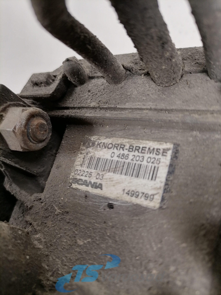 Scania EBS brake valve 1499799 - Kočioni ventil za Kamion: slika Scania EBS brake valve 1499799 - Kočioni ventil za Kamion Scania EBS brake valve 1499799 - Kočioni ventil za Kamion: slika Scania EBS brake valve 1499799 - Kočioni ventil za Kamion