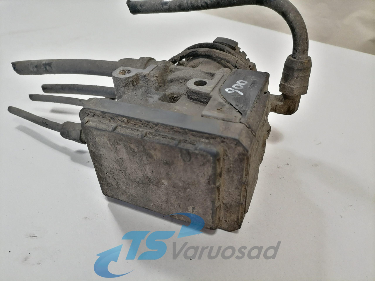 Scania EBS brake valve 1857012 - Kočioni ventil za Kamion: slika Scania EBS brake valve 1857012 - Kočioni ventil za Kamion Scania EBS brake valve 1857012 - Kočioni ventil za Kamion: slika Scania EBS brake valve 1857012 - Kočioni ventil za Kamion
