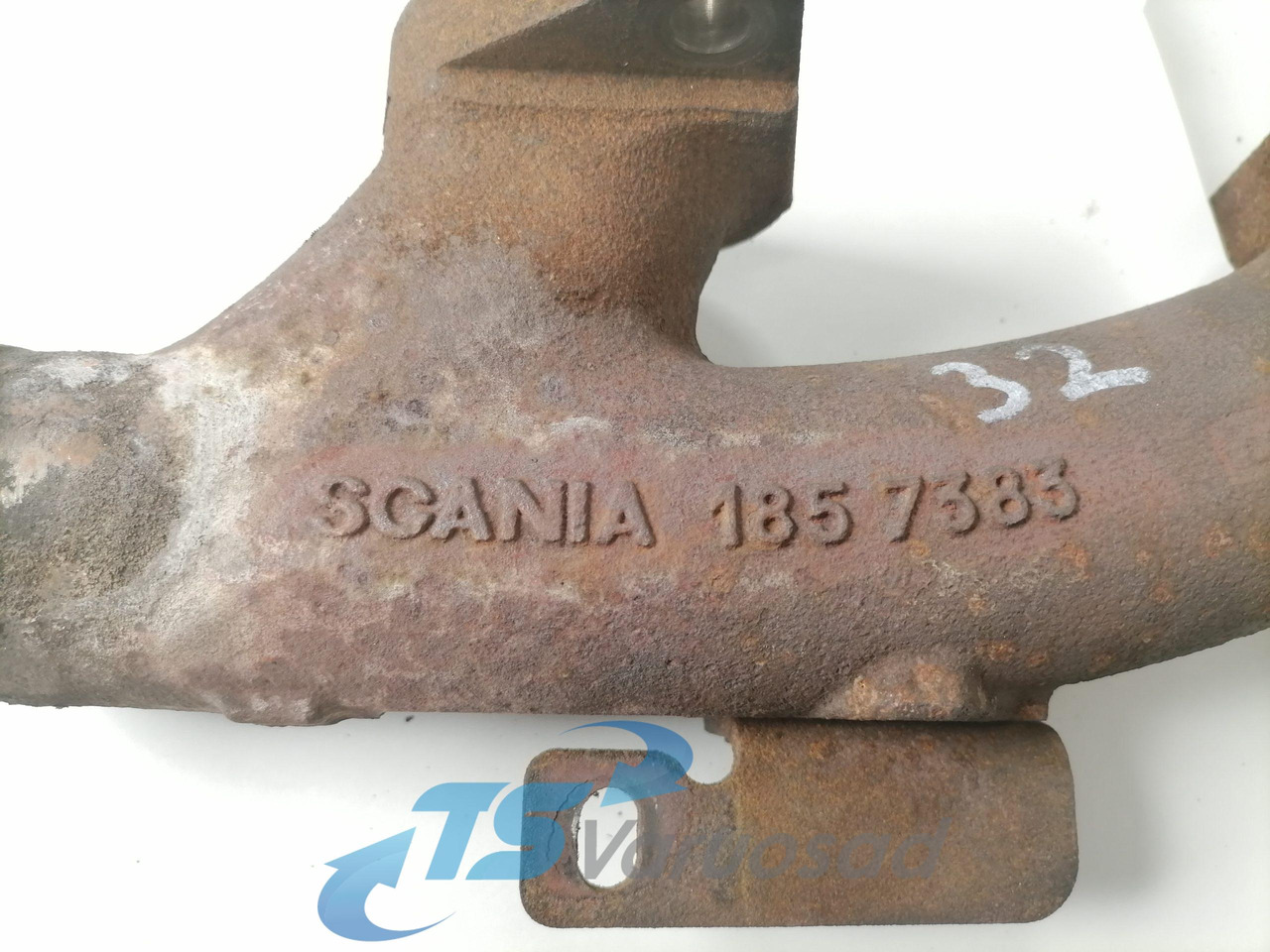 Scania Exhaust mainfold 1857383 - Ispušna grana za Kamion: slika Scania Exhaust mainfold 1857383 - Ispušna grana za Kamion Scania Exhaust mainfold 1857383 - Ispušna grana za Kamion: slika Scania Exhaust mainfold 1857383 - Ispušna grana za Kamion