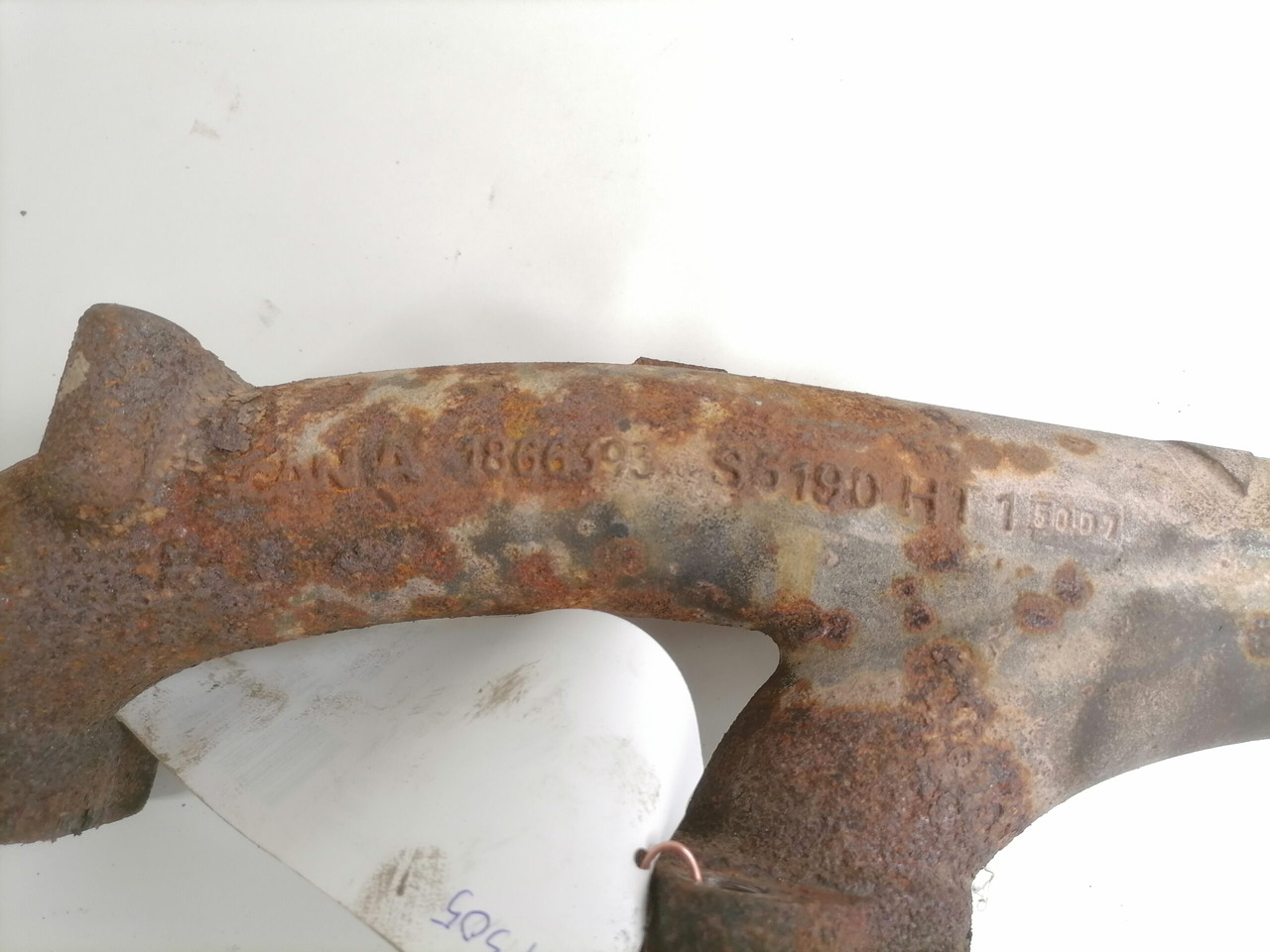 Scania Exhaust mainfold 1866393 - Ispušna grana za Kamion: slika Scania Exhaust mainfold 1866393 - Ispušna grana za Kamion Scania Exhaust mainfold 1866393 - Ispušna grana za Kamion: slika Scania Exhaust mainfold 1866393 - Ispušna grana za Kamion