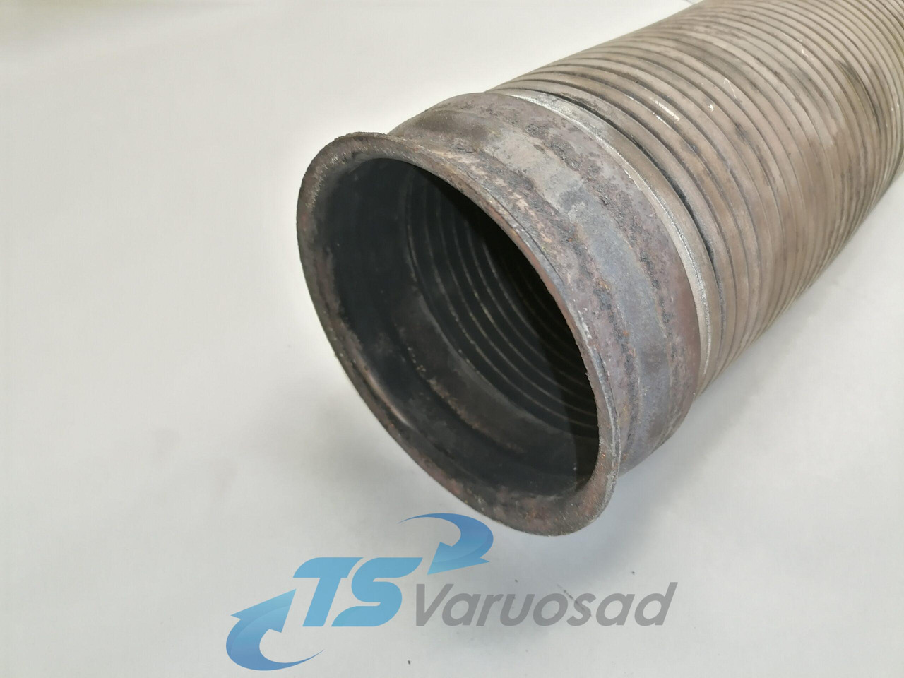 Scania Exhaust pipe 1529474 - Prigušni lonac za Kamion: slika  Scania Exhaust pipe 1529474 - Prigušni lonac za Kamion Scania Exhaust pipe 1529474 - Prigušni lonac za Kamion: slika  Scania Exhaust pipe 1529474 - Prigušni lonac za Kamion