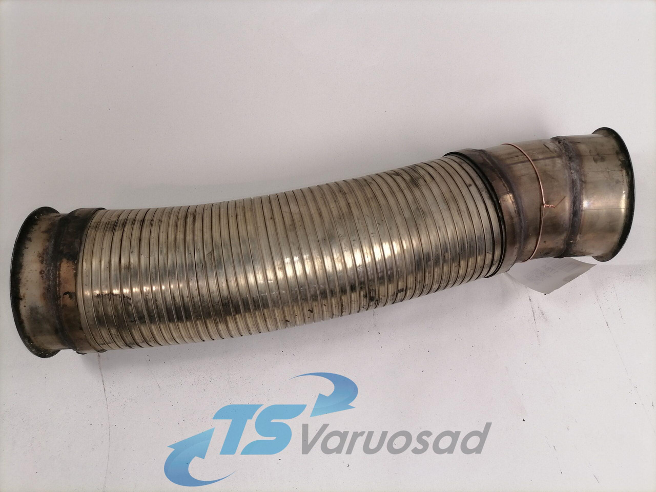 Scania Exhaust pipe 68019 - Prigušni lonac za Kamion: slika Scania Exhaust pipe 68019 - Prigušni lonac za Kamion Scania Exhaust pipe 68019 - Prigušni lonac za Kamion: slika Scania Exhaust pipe 68019 - Prigušni lonac za Kamion
