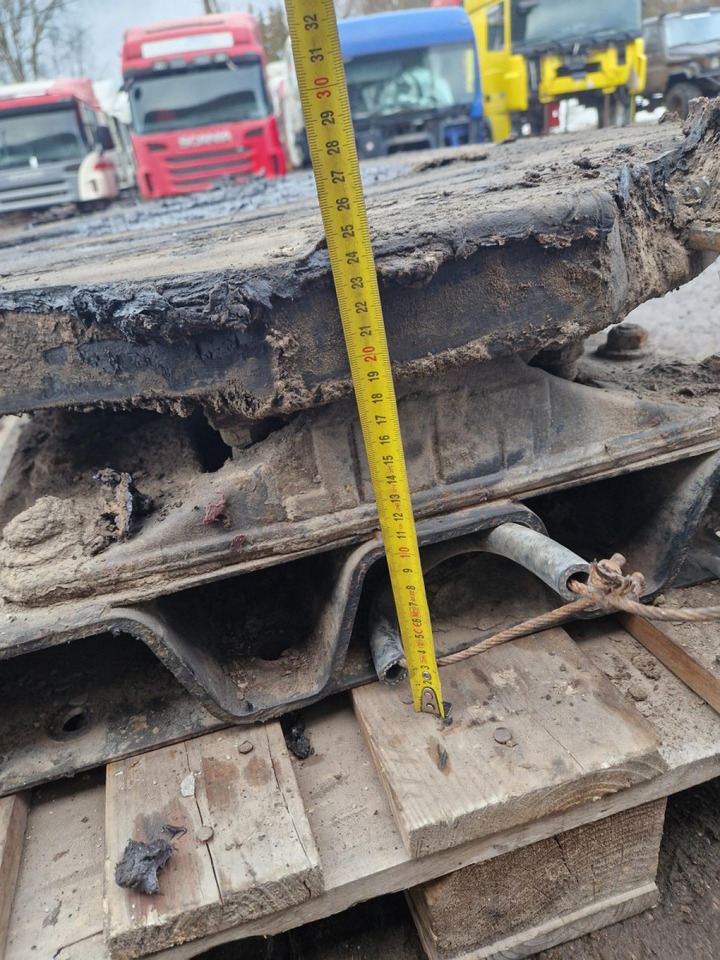 Scania Fifht wheel MP1101 - Sedlo za Kamion: slika Scania Fifht wheel MP1101 - Sedlo za Kamion Scania Fifht wheel MP1101 - Sedlo za Kamion: slika Scania Fifht wheel MP1101 - Sedlo za Kamion