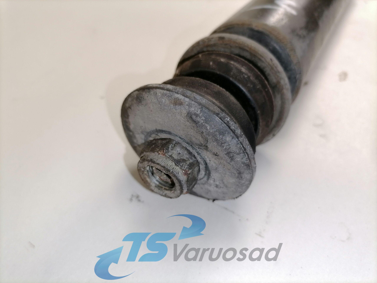 Scania First axel shock absorber T1330 - Amortizeri za Kamion: slika Scania First axel shock absorber T1330 - Amortizeri za Kamion Scania First axel shock absorber T1330 - Amortizeri za Kamion: slika Scania First axel shock absorber T1330 - Amortizeri za Kamion