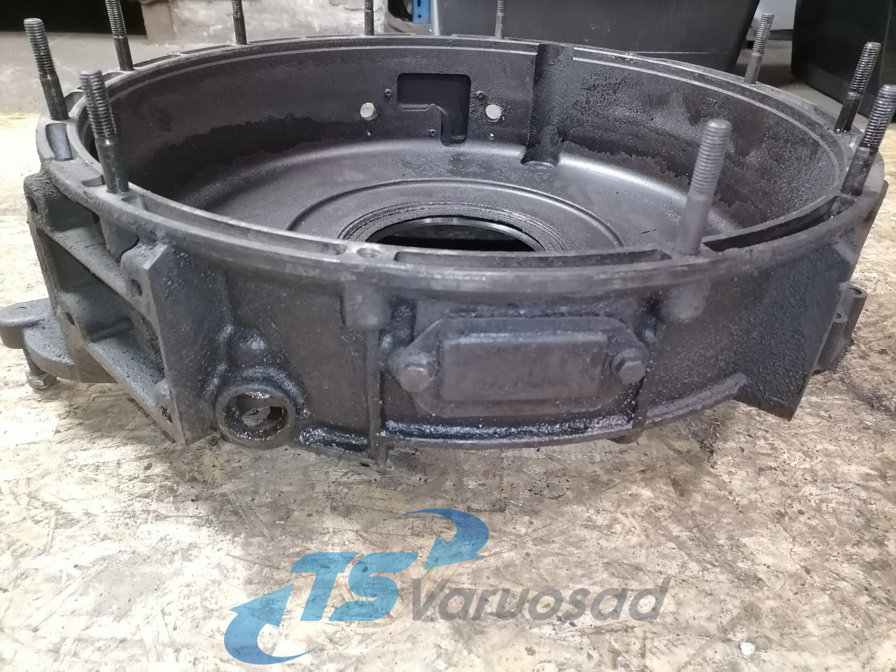 Scania Flywheel housing 1940447 - Zamašnjak za Kamion: slika Scania Flywheel housing 1940447 - Zamašnjak za Kamion Scania Flywheel housing 1940447 - Zamašnjak za Kamion: slika Scania Flywheel housing 1940447 - Zamašnjak za Kamion