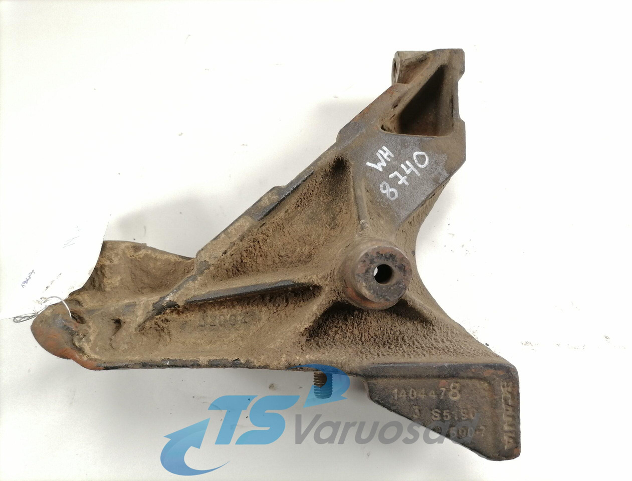 Scania Front bumper carrier 1404478 - Branik za Kamion: slika Scania Front bumper carrier 1404478 - Branik za Kamion Scania Front bumper carrier 1404478 - Branik za Kamion: slika Scania Front bumper carrier 1404478 - Branik za Kamion