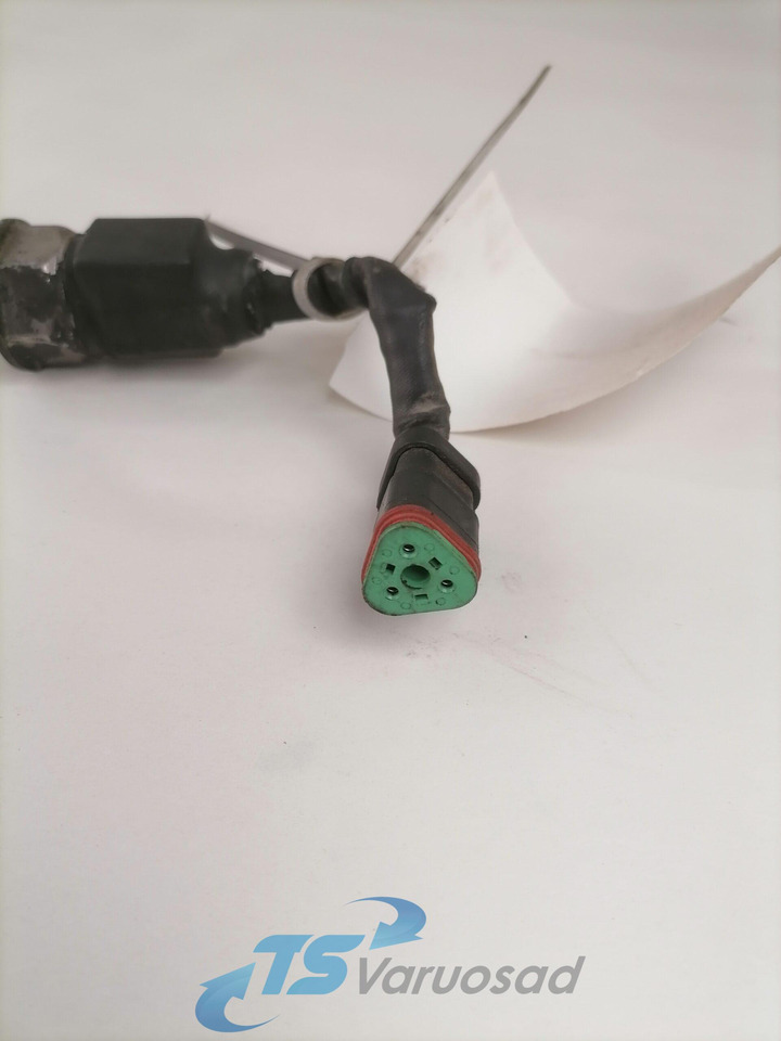 Scania Fuel sensor 1760323 - Sustav goriva za Kamion: slika Scania Fuel sensor 1760323 - Sustav goriva za Kamion Scania Fuel sensor 1760323 - Sustav goriva za Kamion: slika Scania Fuel sensor 1760323 - Sustav goriva za Kamion