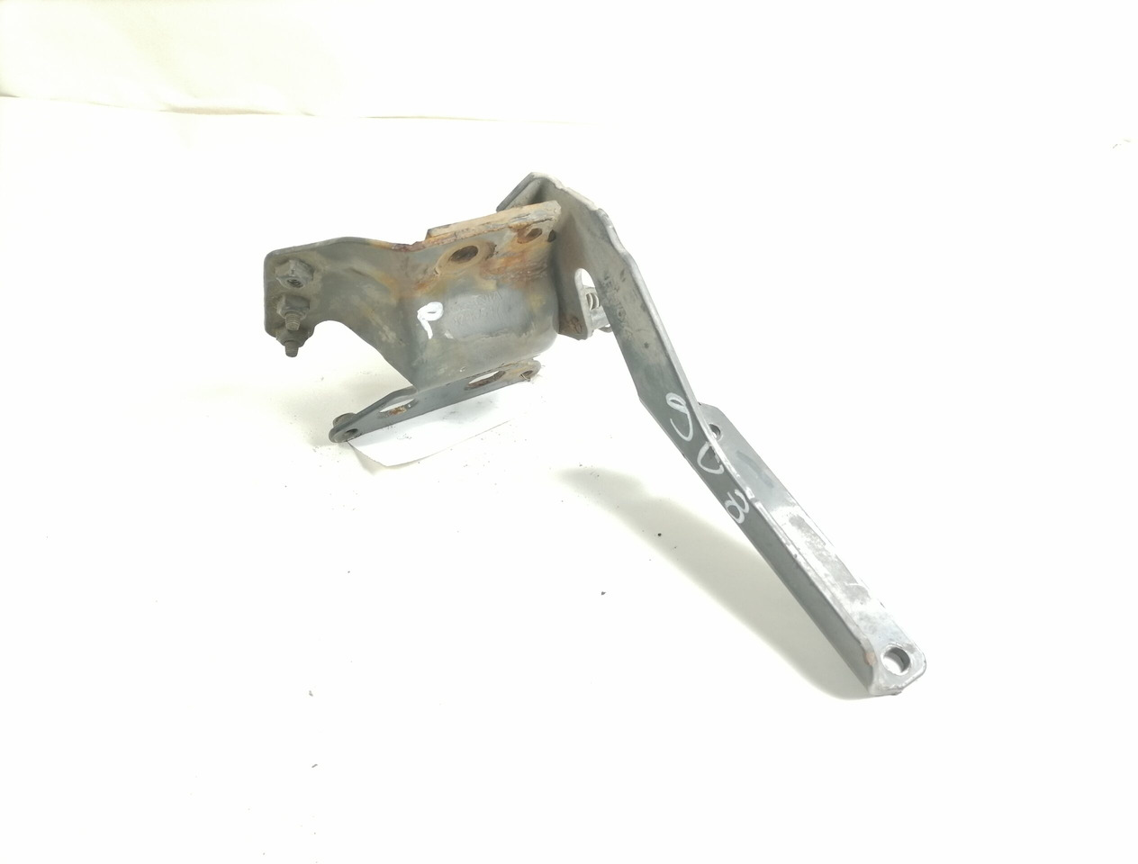 Scania Grille panel hinge 1785547 - Rešetka za Kamion: slika Scania Grille panel hinge 1785547 - Rešetka za Kamion Scania Grille panel hinge 1785547 - Rešetka za Kamion: slika Scania Grille panel hinge 1785547 - Rešetka za Kamion