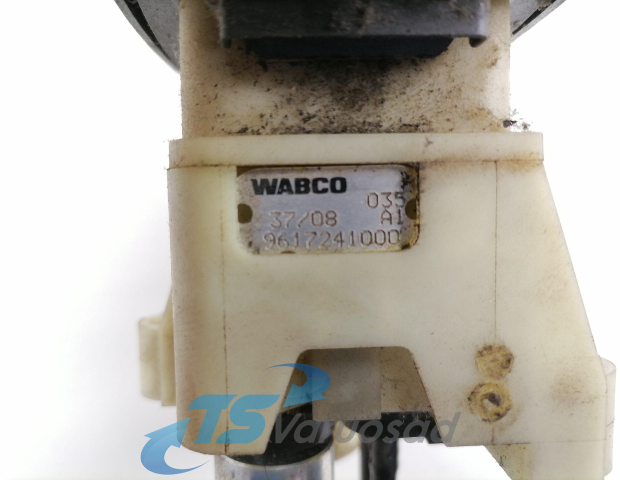 Scania Handbrake control lever 1774972 - Univerzalni dio za Kamion: slika Scania Handbrake control lever 1774972 - Univerzalni dio za Kamion Scania Handbrake control lever 1774972 - Univerzalni dio za Kamion: slika Scania Handbrake control lever 1774972 - Univerzalni dio za Kamion