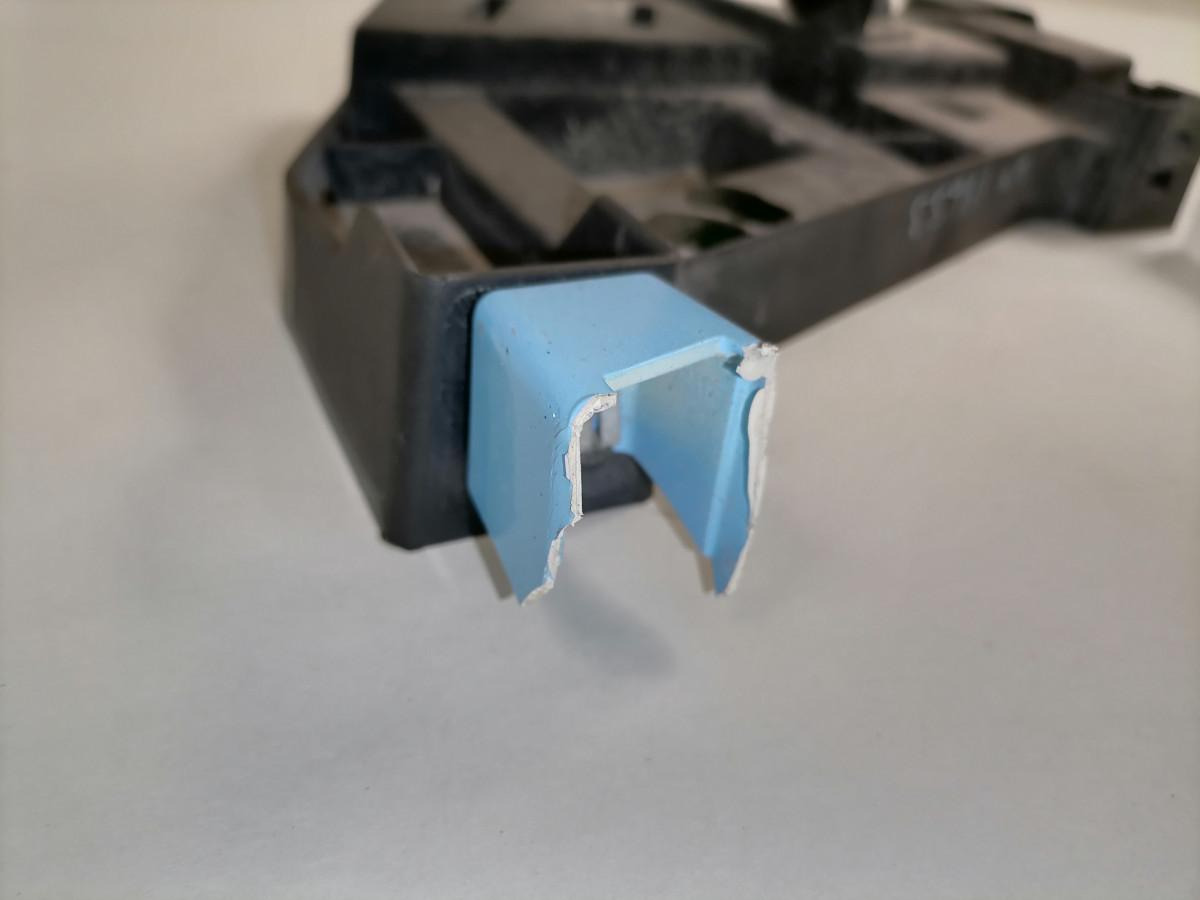 Scania Kabiini tuulesuunaja kandur 2326969 - Aerodinamika/ Spojler za Kamion: slika Scania Kabiini tuulesuunaja kandur 2326969 - Aerodinamika/ Spojler za Kamion Scania Kabiini tuulesuunaja kandur 2326969 - Aerodinamika/ Spojler za Kamion: slika Scania Kabiini tuulesuunaja kandur 2326969 - Aerodinamika/ Spojler za Kamion