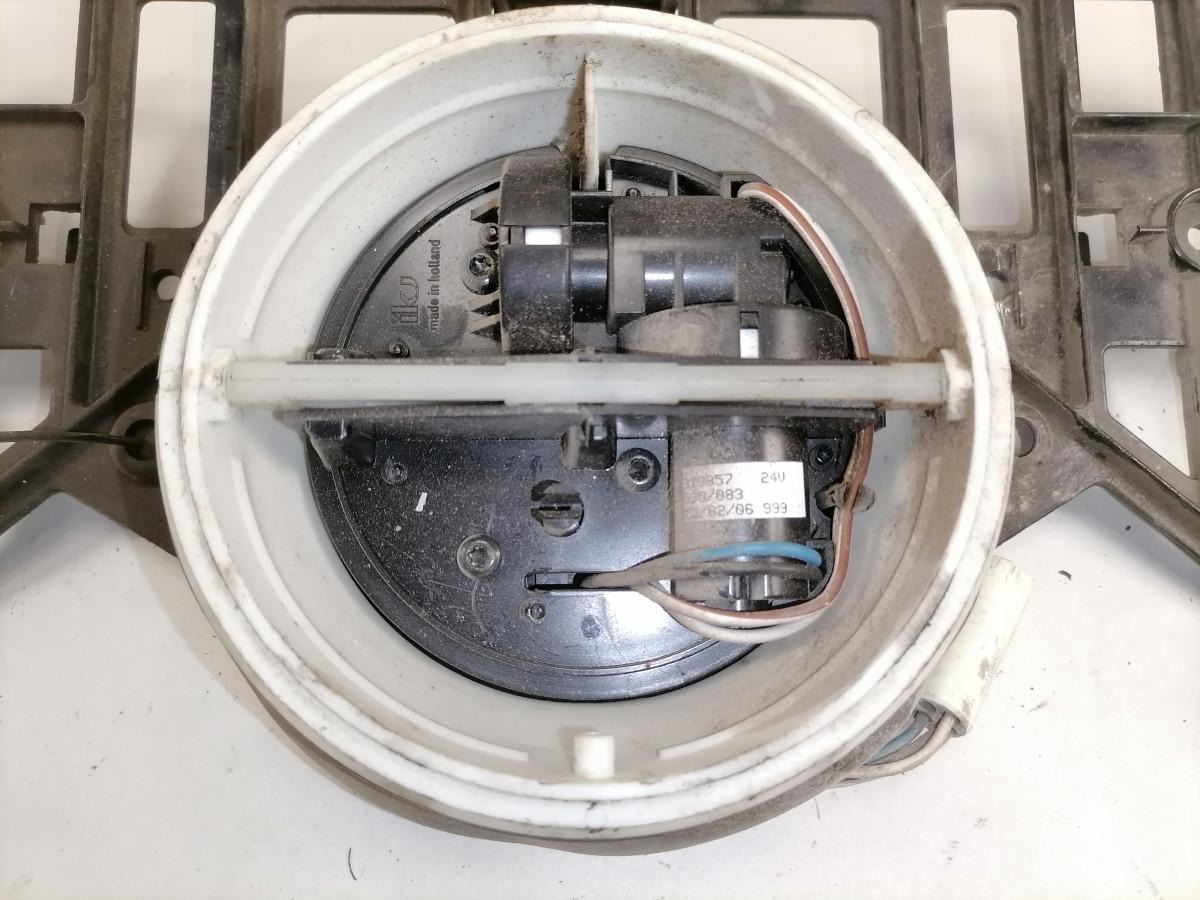 Scania Küljepeegli raam 1396529 - Retrovizor za Kamion: slika Scania Küljepeegli raam 1396529 - Retrovizor za Kamion Scania Küljepeegli raam 1396529 - Retrovizor za Kamion: slika Scania Küljepeegli raam 1396529 - Retrovizor za Kamion