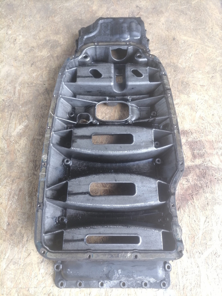 Scania Ladder frame 1942851 - Korito ulja za Kamion: slika Scania Ladder frame 1942851 - Korito ulja za Kamion Scania Ladder frame 1942851 - Korito ulja za Kamion: slika Scania Ladder frame 1942851 - Korito ulja za Kamion