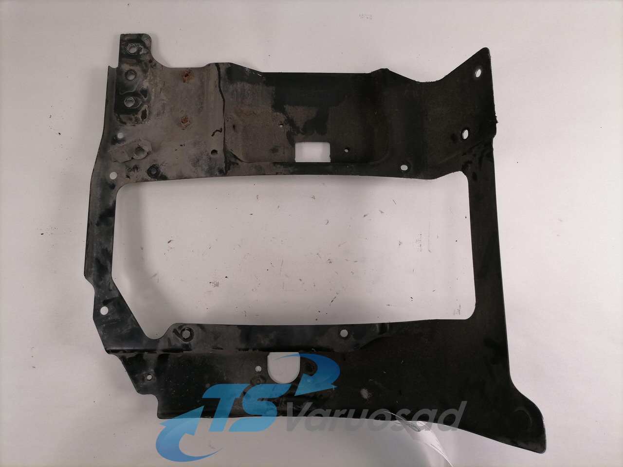 Scania Light bracket 1853354 - Svjetla/ Rasvjeta za Kamion: slika Scania Light bracket 1853354 - Svjetla/ Rasvjeta za Kamion Scania Light bracket 1853354 - Svjetla/ Rasvjeta za Kamion: slika Scania Light bracket 1853354 - Svjetla/ Rasvjeta za Kamion