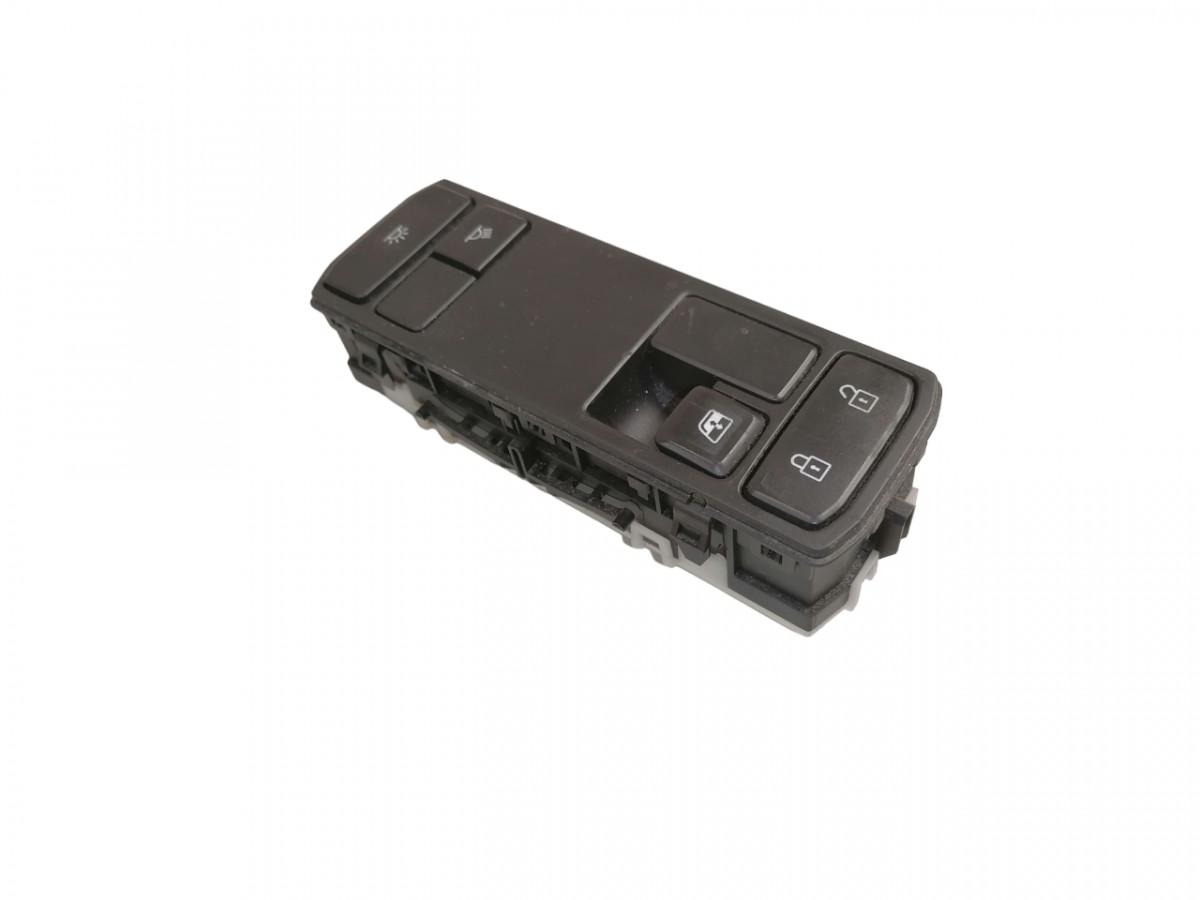 Scania Lüliti, klaasitõstuk 2569030 - Kabina za Kamion: slika Scania Lüliti, klaasitõstuk 2569030 - Kabina za Kamion Scania Lüliti, klaasitõstuk 2569030 - Kabina za Kamion: slika Scania Lüliti, klaasitõstuk 2569030 - Kabina za Kamion