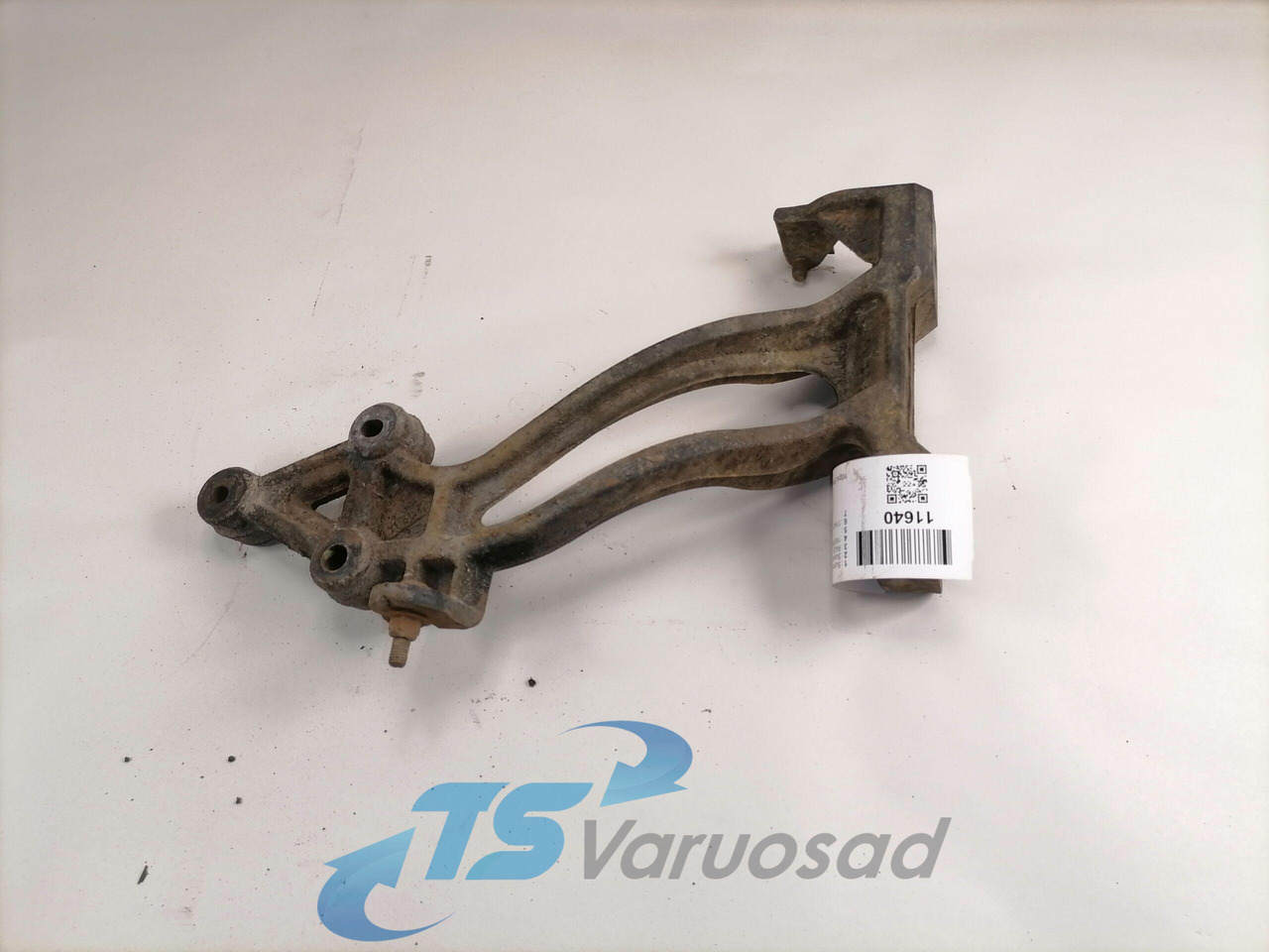 Scania Muffler carrier 1497657 - Prigušni lonac za Kamion: slika Scania Muffler carrier 1497657 - Prigušni lonac za Kamion Scania Muffler carrier 1497657 - Prigušni lonac za Kamion: slika Scania Muffler carrier 1497657 - Prigušni lonac za Kamion