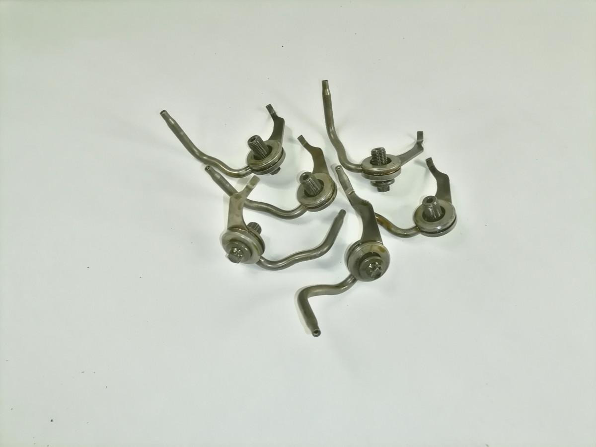 Scania Piston cooling nozzle 2153907 - Motor i dijelovi za Kamion: slika Scania Piston cooling nozzle 2153907 - Motor i dijelovi za Kamion Scania Piston cooling nozzle 2153907 - Motor i dijelovi za Kamion: slika Scania Piston cooling nozzle 2153907 - Motor i dijelovi za Kamion