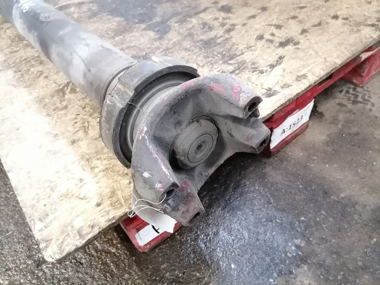 Scania Propeller shaft 1758402 - Kardansko vratilo za Kamion: slika Scania Propeller shaft 1758402 - Kardansko vratilo za Kamion Scania Propeller shaft 1758402 - Kardansko vratilo za Kamion: slika Scania Propeller shaft 1758402 - Kardansko vratilo za Kamion