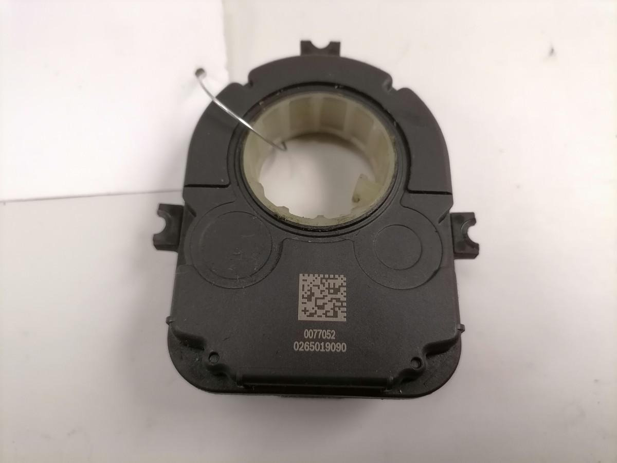 Scania Rooliasendi andur 2262387 - Upravljački mehanizam za Kamion: slika Scania Rooliasendi andur 2262387 - Upravljački mehanizam za Kamion Scania Rooliasendi andur 2262387 - Upravljački mehanizam za Kamion: slika Scania Rooliasendi andur 2262387 - Upravljački mehanizam za Kamion