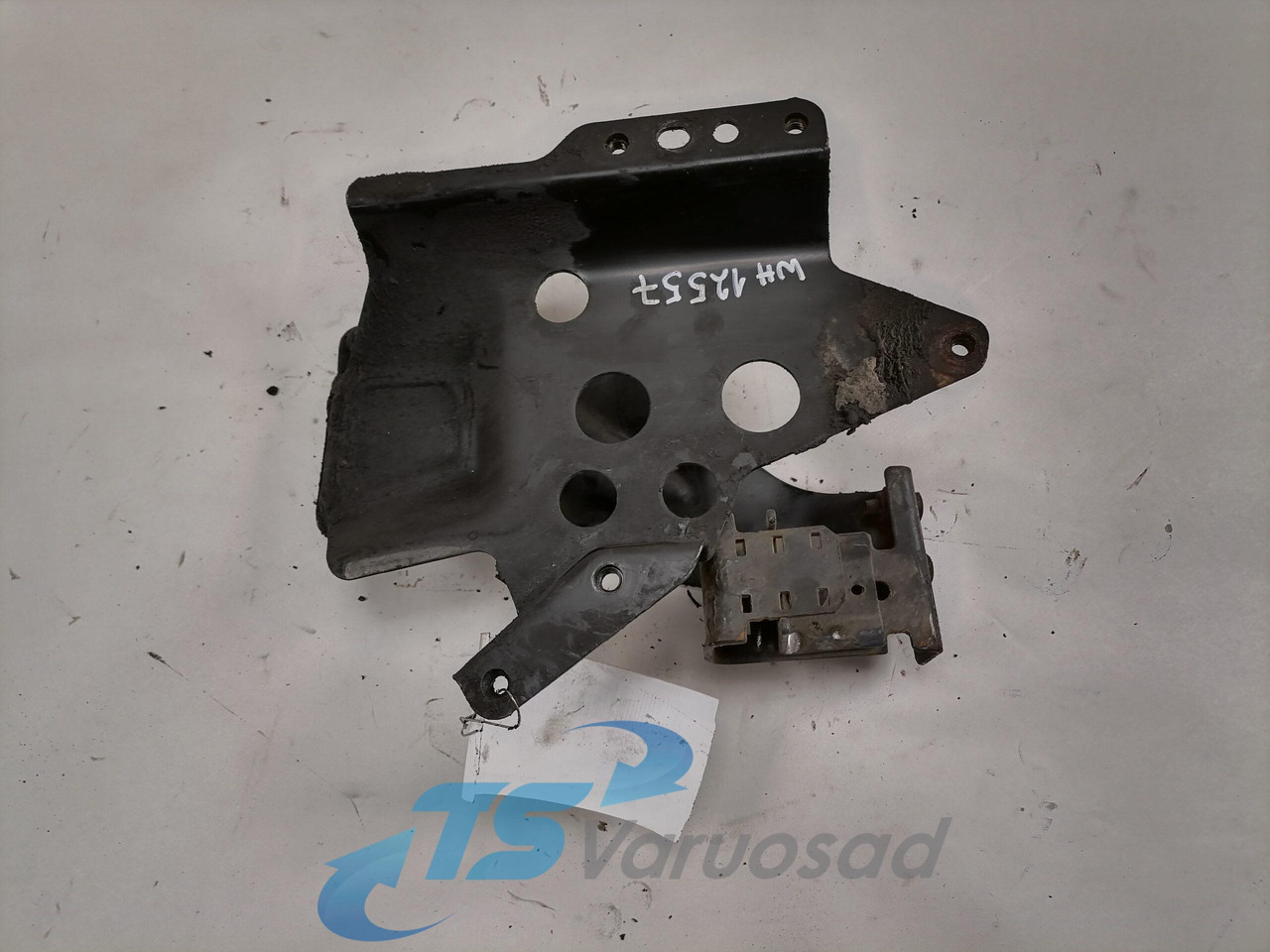 Scania Roolisüsteemi õlimahuti kandur 1446713 - Servo crijevo za Kamion: slika Scania Roolisüsteemi õlimahuti kandur 1446713 - Servo crijevo za Kamion Scania Roolisüsteemi õlimahuti kandur 1446713 - Servo crijevo za Kamion: slika Scania Roolisüsteemi õlimahuti kandur 1446713 - Servo crijevo za Kamion