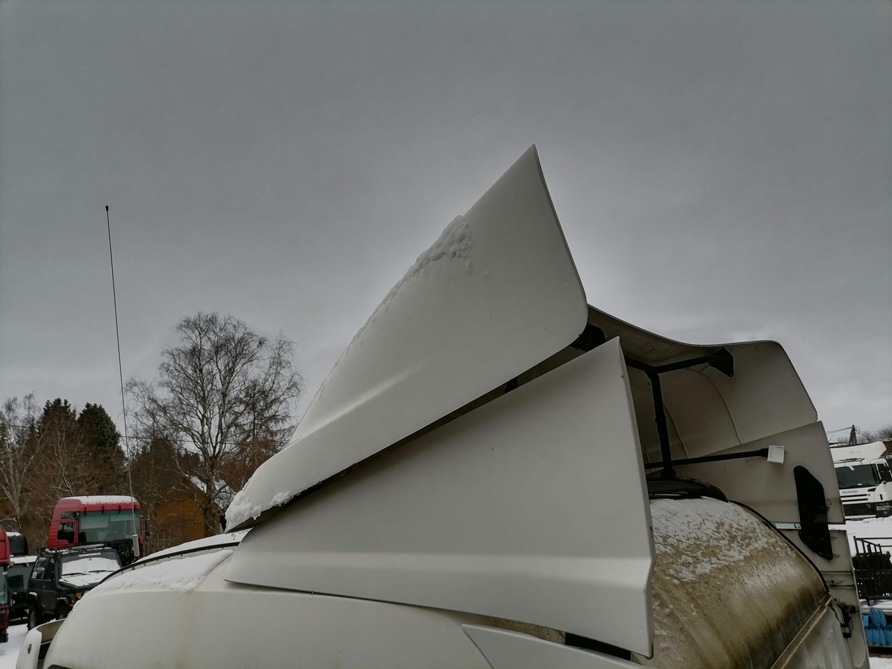 Scania Scania cab wind deflector, roof 1757973 - Aerodinamika/ Spojler za Kamion: slika Scania Scania cab wind deflector, roof 1757973 - Aerodinamika/ Spojler za Kamion Scania Scania cab wind deflector, roof 1757973 - Aerodinamika/ Spojler za Kamion: slika Scania Scania cab wind deflector, roof 1757973 - Aerodinamika/ Spojler za Kamion