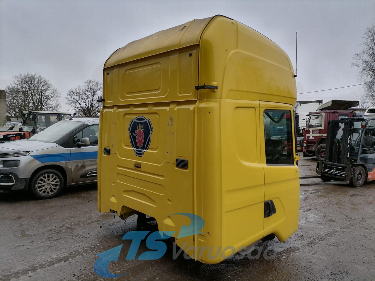 Scania Scania kabiin, CR19 Topline CR19TOPLINE - Kabina i unutrašnjost za Kamion: slika Scania Scania kabiin, CR19 Topline CR19TOPLINE - Kabina i unutrašnjost za Kamion Scania Scania kabiin, CR19 Topline CR19TOPLINE - Kabina i unutrašnjost za Kamion: slika Scania Scania kabiin, CR19 Topline CR19TOPLINE - Kabina i unutrašnjost za Kamion