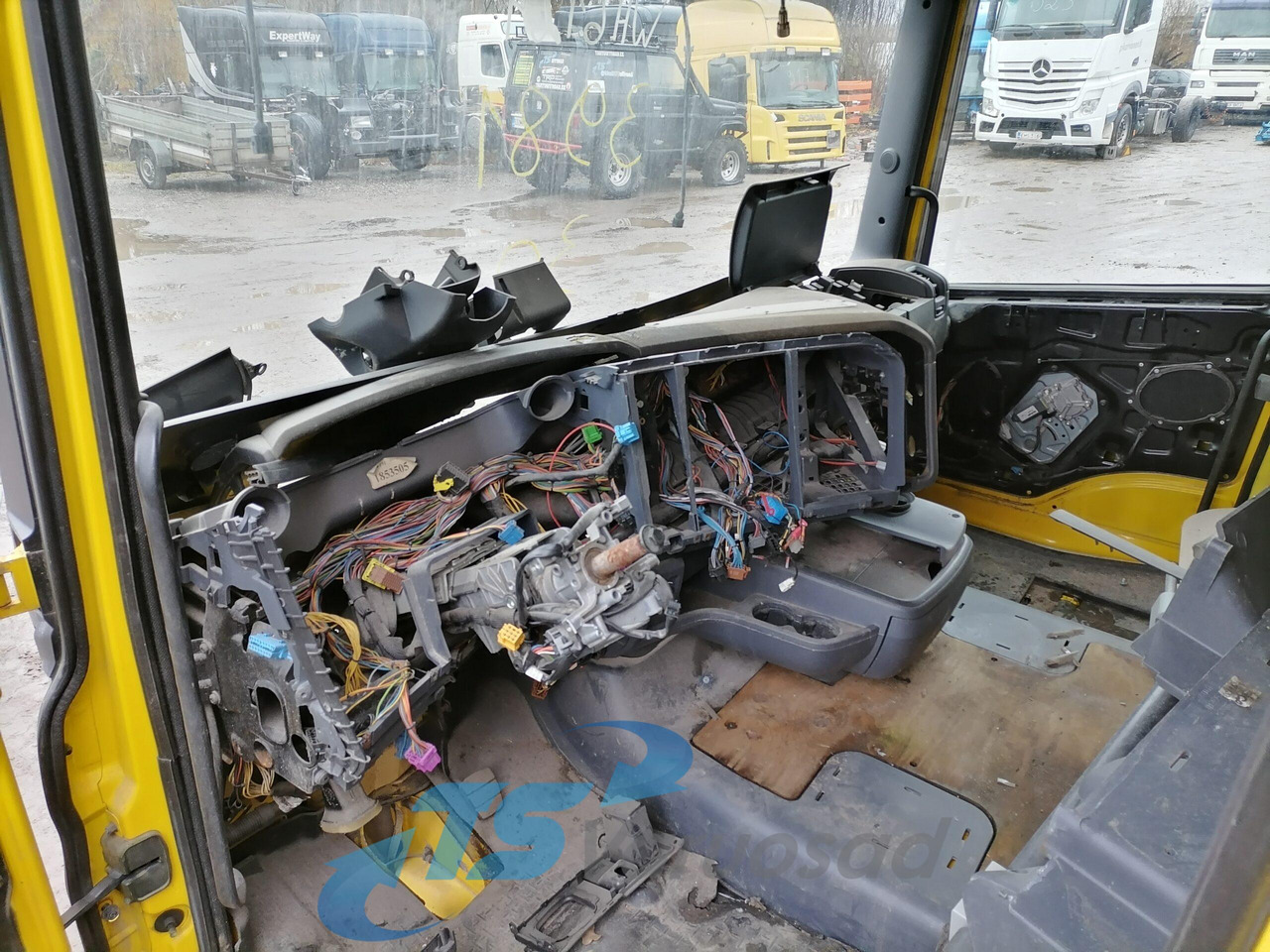 Kabina i unutrašnjost za Kamion Scania Scania kabiin, CR19 Topline CR19TOPLINE: slika Kabina i unutrašnjost za Kamion Scania Scania kabiin, CR19 Topline CR19TOPLINE