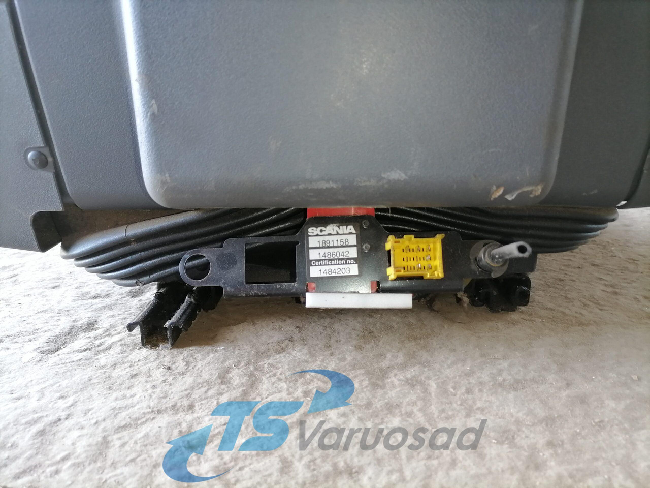 Scania Seat 2189647 - Sjedalo za Kamion: slika Scania Seat 2189647 - Sjedalo za Kamion Scania Seat 2189647 - Sjedalo za Kamion: slika Scania Seat 2189647 - Sjedalo za Kamion