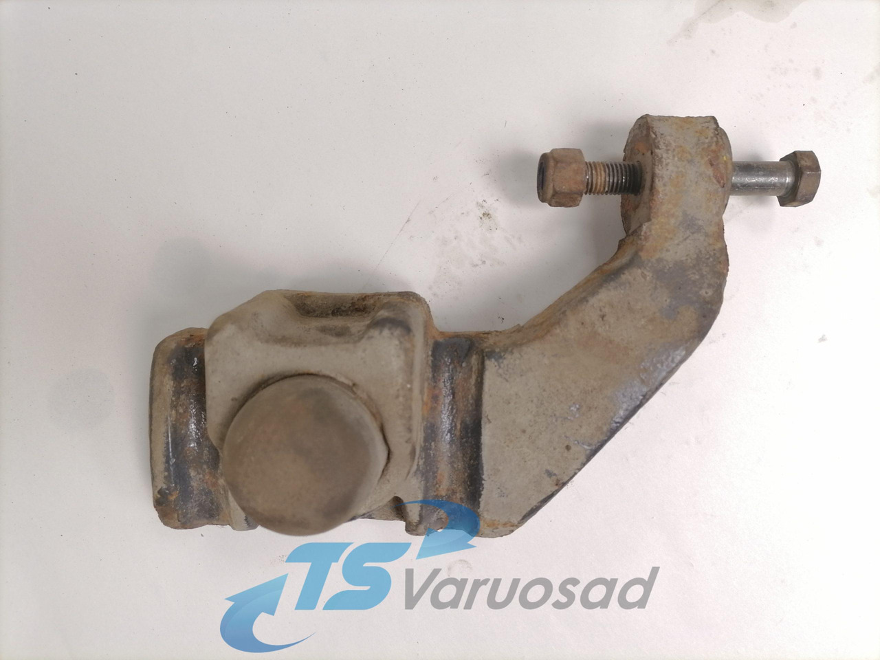 Scania Shock absorber mounting 1354061 - Ovjes za Kamion: slika Scania Shock absorber mounting 1354061 - Ovjes za Kamion Scania Shock absorber mounting 1354061 - Ovjes za Kamion: slika Scania Shock absorber mounting 1354061 - Ovjes za Kamion
