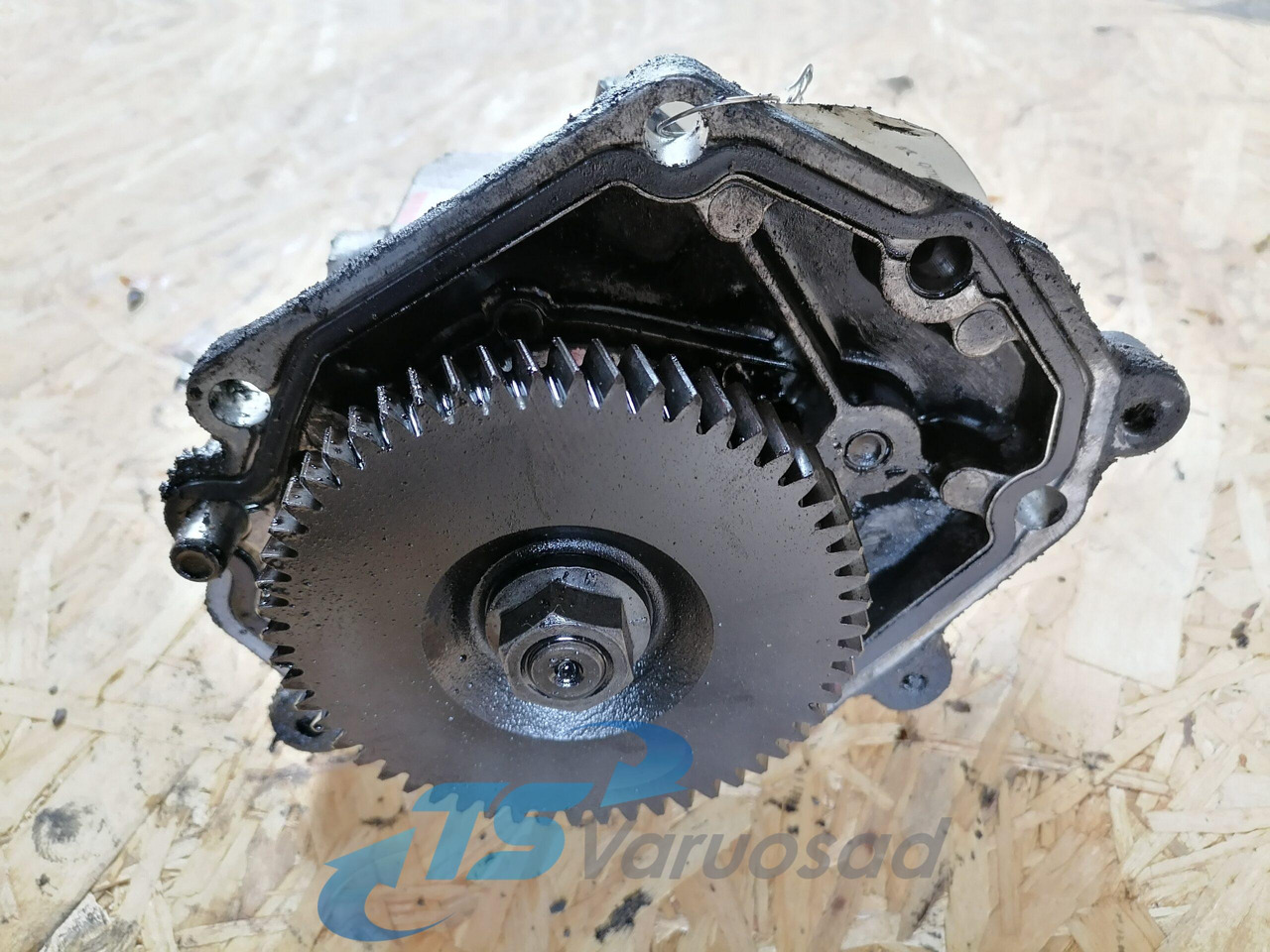 Scania Steering hydraulic pump 2108039 - Servo pumpa upravljačkog mehanizma za Kamion: slika Scania Steering hydraulic pump 2108039 - Servo pumpa upravljačkog mehanizma za Kamion Scania Steering hydraulic pump 2108039 - Servo pumpa upravljačkog mehanizma za Kamion: slika Scania Steering hydraulic pump 2108039 - Servo pumpa upravljačkog mehanizma za Kamion