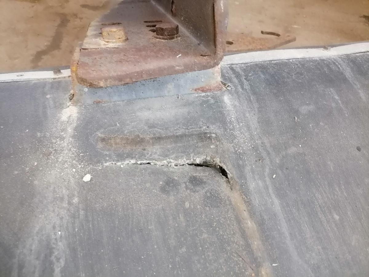 Scania Tagumine kaitseraud 1850158 - Branik za Kamion: slika Scania Tagumine kaitseraud 1850158 - Branik za Kamion Scania Tagumine kaitseraud 1850158 - Branik za Kamion: slika Scania Tagumine kaitseraud 1850158 - Branik za Kamion