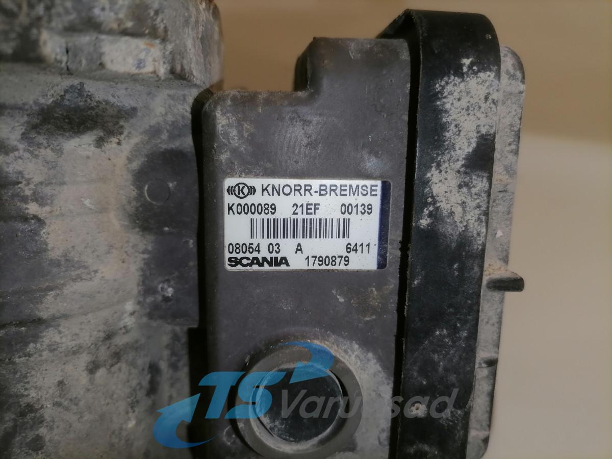 Scania Trailer brake pressure control 1790879 - Kočioni ventil za Kamion: slika Scania Trailer brake pressure control 1790879 - Kočioni ventil za Kamion Scania Trailer brake pressure control 1790879 - Kočioni ventil za Kamion: slika Scania Trailer brake pressure control 1790879 - Kočioni ventil za Kamion