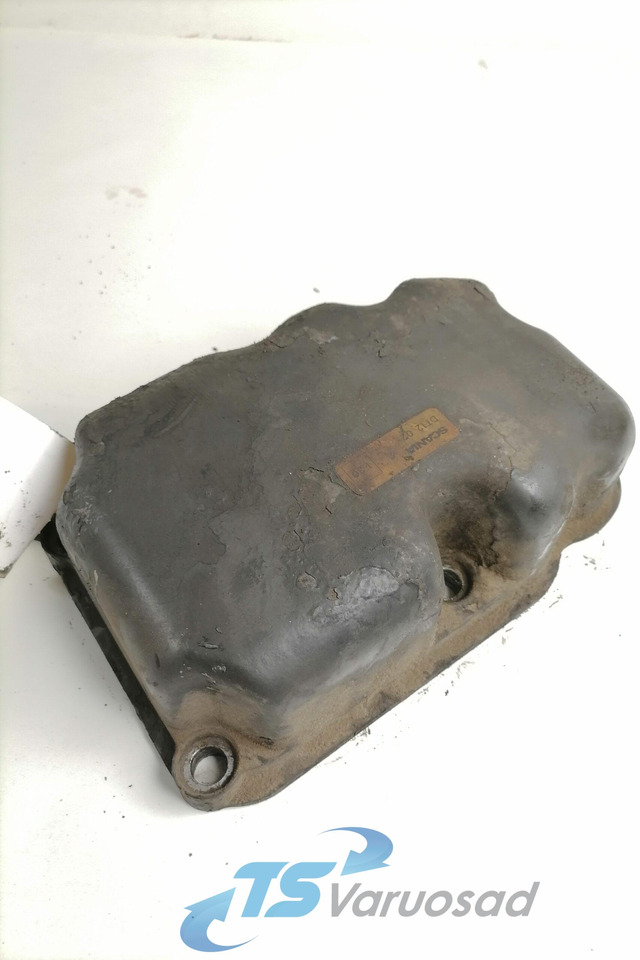 Scania Valve cover 1511983 - Glava cilindra za Kamion: slika Scania Valve cover 1511983 - Glava cilindra za Kamion Scania Valve cover 1511983 - Glava cilindra za Kamion: slika Scania Valve cover 1511983 - Glava cilindra za Kamion