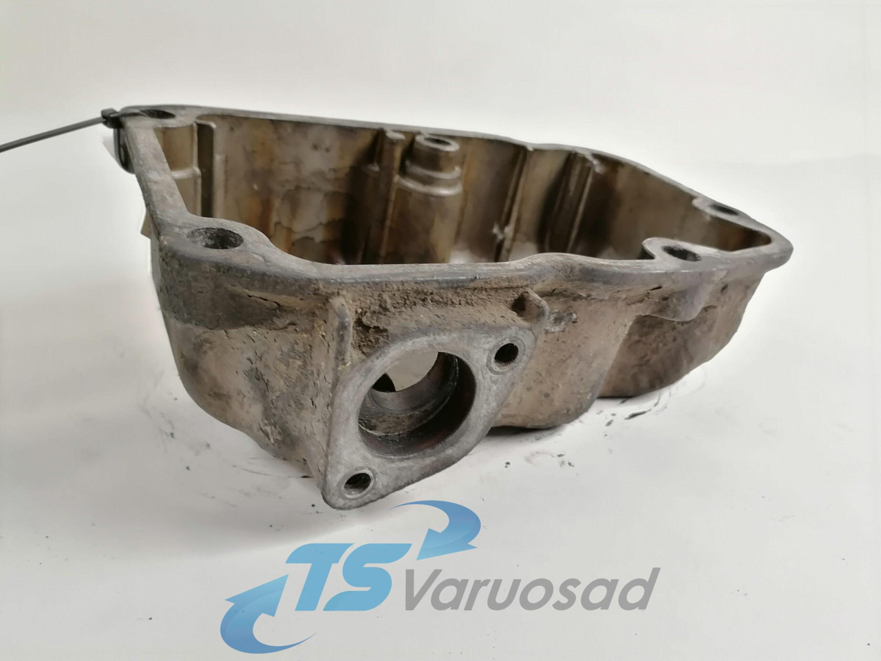 Scania Valve cover 1511984 - Glava cilindra za Kamion: slika Scania Valve cover 1511984 - Glava cilindra za Kamion Scania Valve cover 1511984 - Glava cilindra za Kamion: slika Scania Valve cover 1511984 - Glava cilindra za Kamion