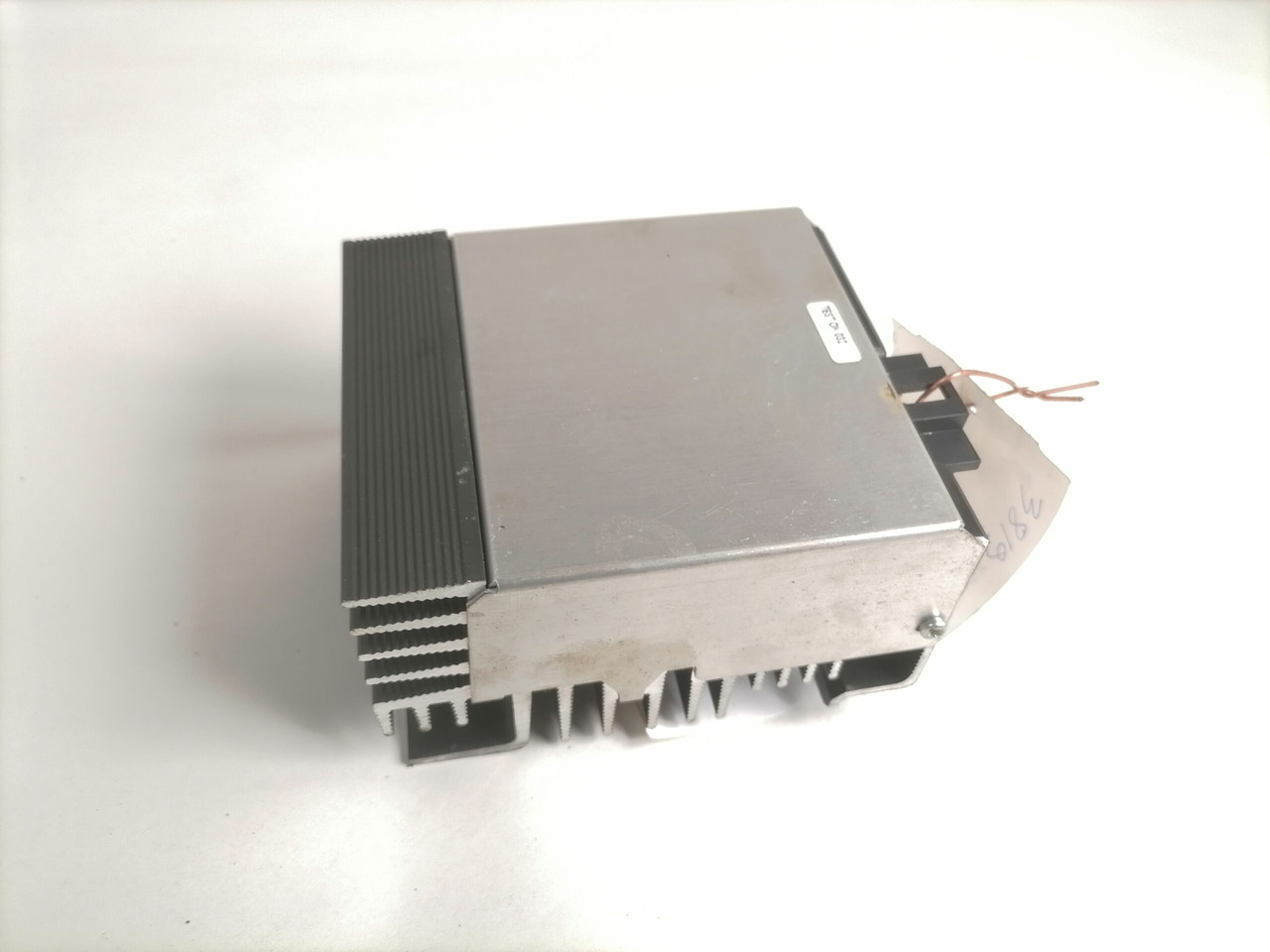 Scania Voltage converter 1729858 - Električni sustav za Kamion: slika Scania Voltage converter 1729858 - Električni sustav za Kamion Scania Voltage converter 1729858 - Električni sustav za Kamion: slika Scania Voltage converter 1729858 - Električni sustav za Kamion