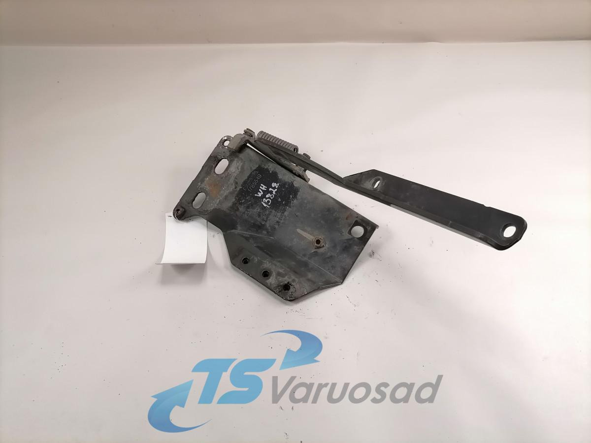 Scania lower grille carrier hinge 1785549 - Rešetka za Kamion: slika Scania lower grille carrier hinge 1785549 - Rešetka za Kamion Scania lower grille carrier hinge 1785549 - Rešetka za Kamion: slika Scania lower grille carrier hinge 1785549 - Rešetka za Kamion
