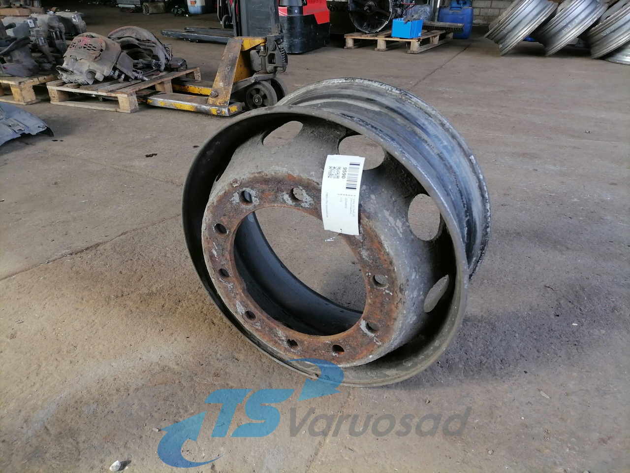 Universaalne Velg 22.5x8.25 225x825 - Gume i felge za Kamion: slika Universaalne Velg 22.5x8.25 225x825 - Gume i felge za Kamion Universaalne Velg 22.5x8.25 225x825 - Gume i felge za Kamion: slika Universaalne Velg 22.5x8.25 225x825 - Gume i felge za Kamion
