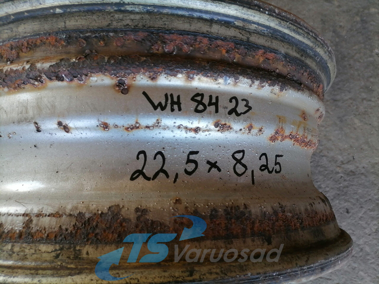Universaalne Velg 22.5x8.25 225x825 - Gume i felge za Kamion: slika Universaalne Velg 22.5x8.25 225x825 - Gume i felge za Kamion Universaalne Velg 22.5x8.25 225x825 - Gume i felge za Kamion: slika Universaalne Velg 22.5x8.25 225x825 - Gume i felge za Kamion